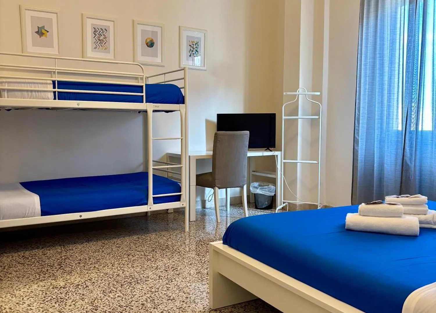 Hotel Mamamia #Politeama Palermo Włochy